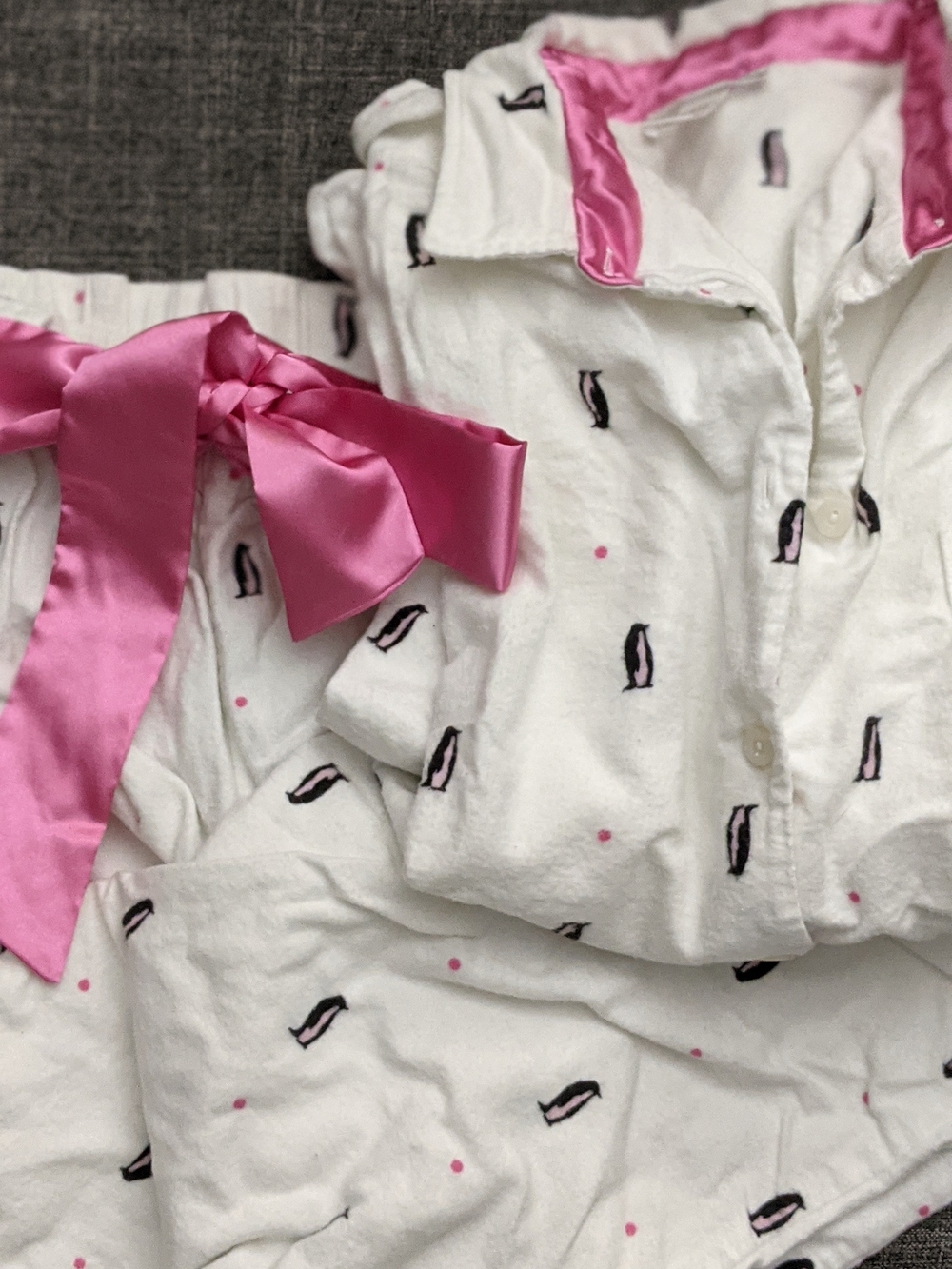 Girls' White and Pink Penguin Print Pajama Set